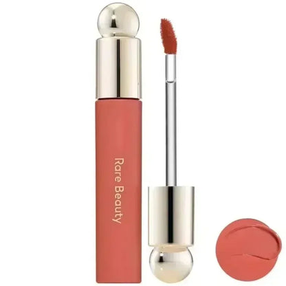 Rare Beauty Soft Pinch Płynny Róż – Długotrwały i Jedwabisty