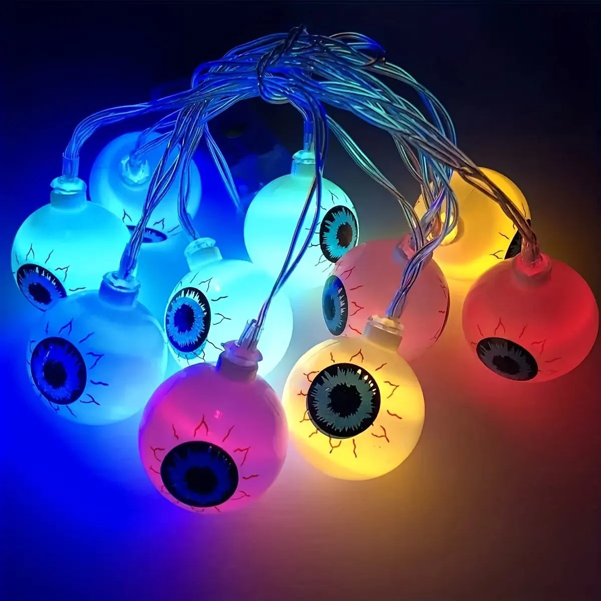 Lampki LED Halloween z Gałkami Ocznymi – Świecący Girland na Baterie 1,5m / 3m
