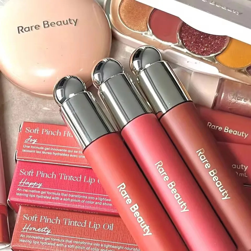 Rare Beauty Soft Pinch Płynny Róż – Długotrwały i Jedwabisty