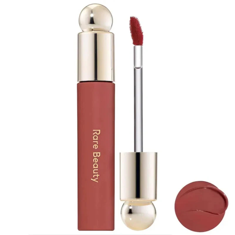 Rare Beauty Soft Pinch Płynny Róż – Długotrwały i Jedwabisty