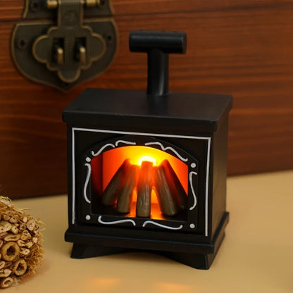 Miniaturowy kominek LED – dekoracja do domku dla lalek
